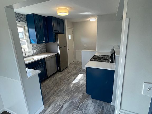 2nd image of 9026 Fremont Ave S