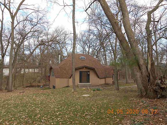 2nd image of 3873 Wingate Dr