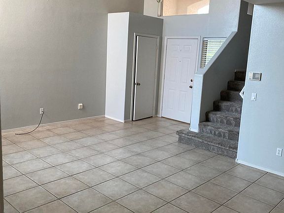 5th image of 4066 E Coolbrook Ave