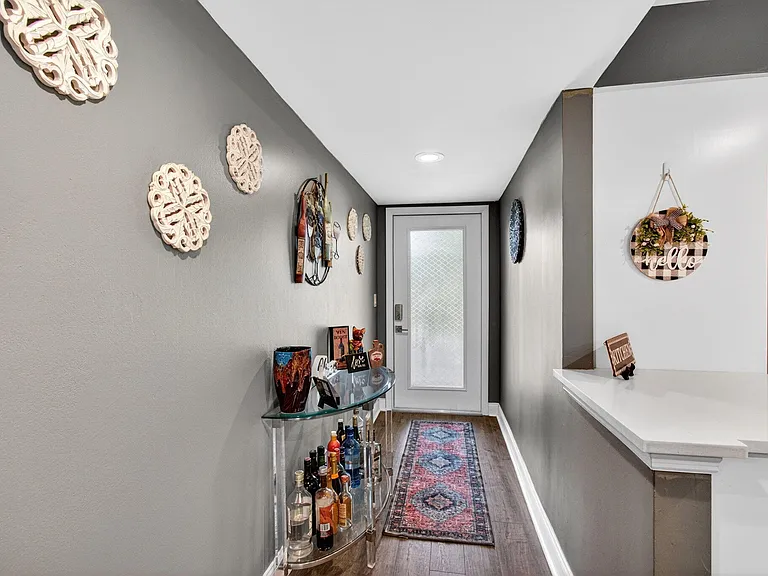 5550 Witney Dr #209 — Photo 3