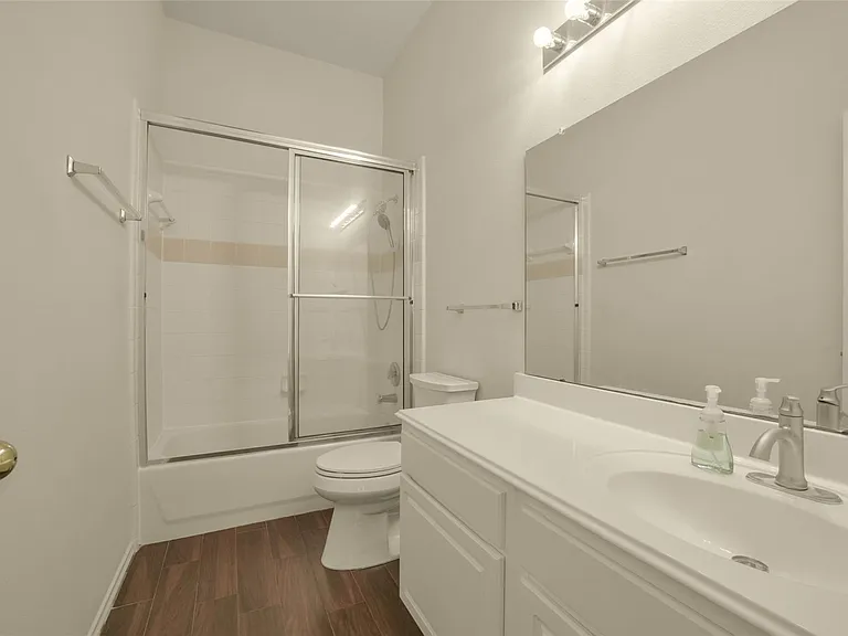 1414 Phoenician Dr — Photo 30