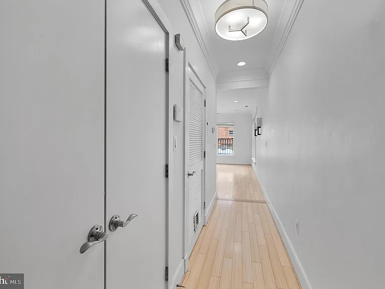 449 R St NW #101 — Photo 7
