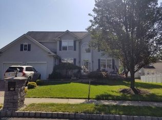 102 Timberhill Dr, Franklin Park, NJ 08823