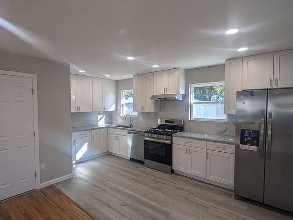 4th image of 13706 Pitkin Ct #1