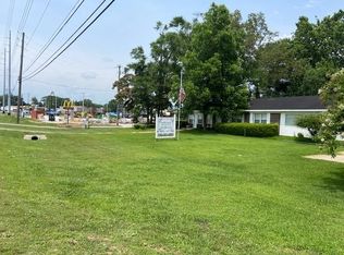 3300 Schillinger Rd N #4, Semmes, AL 36575