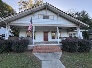 208 S Dargan St, Darlington, SC 29532