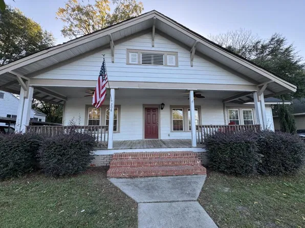 208 S Dargan St, Darlington, SC 29532
