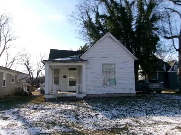 407 W 10th St, Sedalia, MO 65301