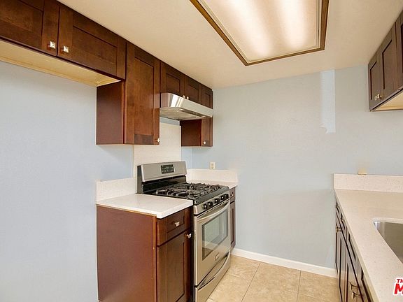 5th image of 730 S Oxford Ave APT 307