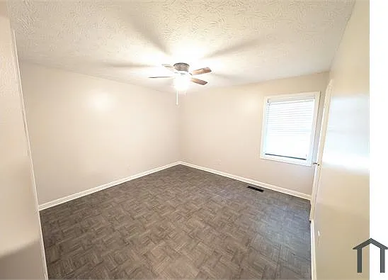 4253 Janet Ct NW #4253 — Photo 14