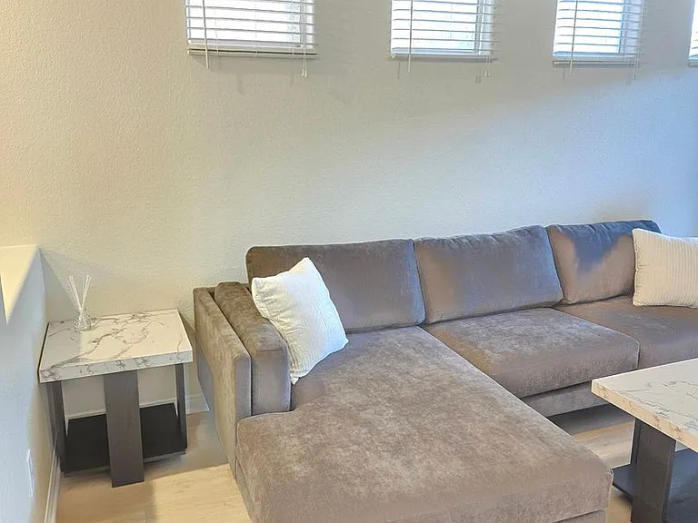 4400 S Jones Blvd #2103 — Photo 38