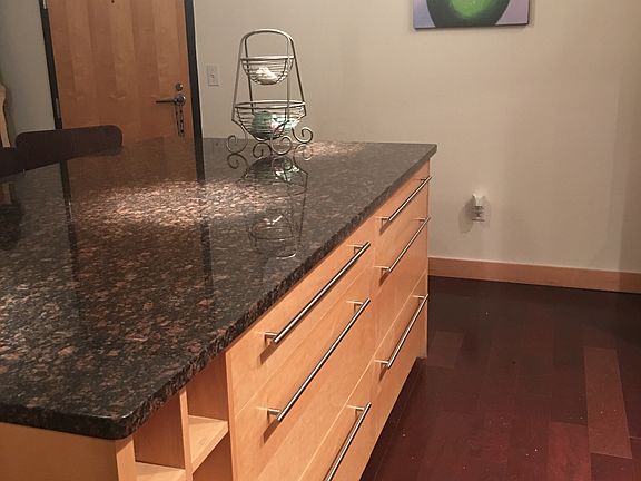 3rd image of 1308 Jackson St Suite 417