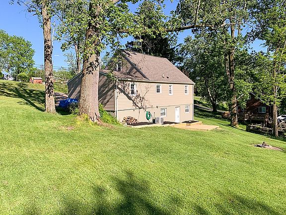 3rd image of 2140 Mitchell Dr
