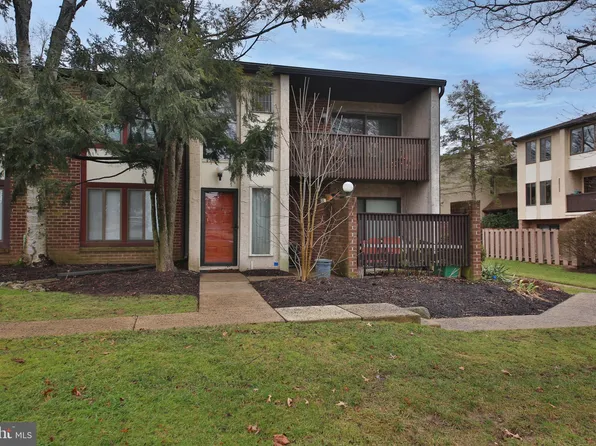 1-7 Aspen Way, Doylestown, PA 18901