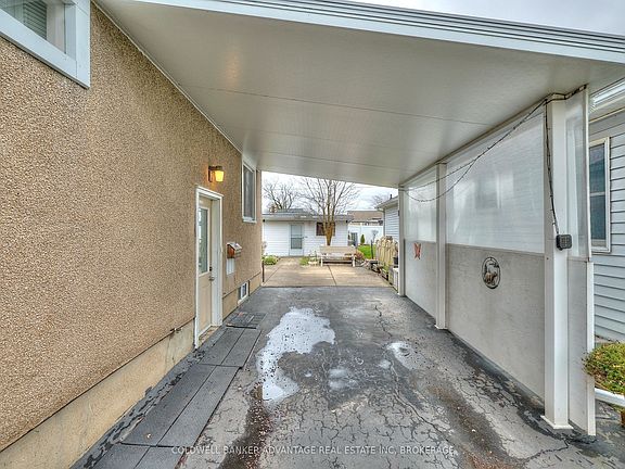 4th image of 68 Cameron Ave