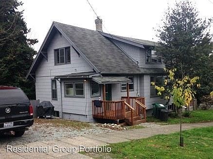 2nd image of 7616 Latona Ave NE
