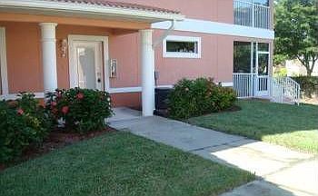 2nd image of 5220 Park Rd APT 2