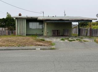 279 W Essex St, Crescent City, CA 95531