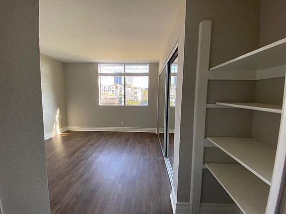 5th image of 11675 Darlington Ave APT 202