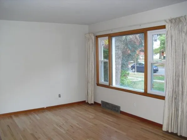 808 Pauline Blvd, Ann Arbor, MI 48103