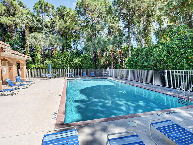 14211 W La Sedona Cir — Photo 35