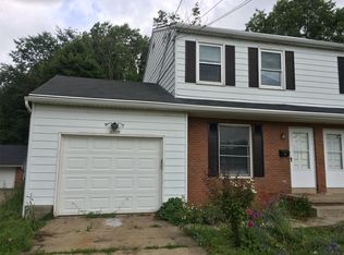 4344 & 4348 Lorwood Dr, Stow, OH 44224