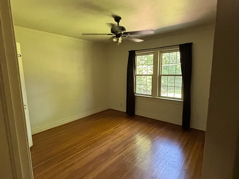 1323 S Louisville Ave — Photo 8