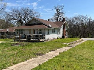 745 Grant Ave, Baxter Springs, KS 66713
