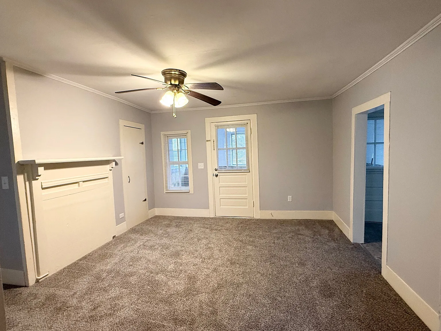 3 bed, 1285 sqft, $1,300 — Photo 4