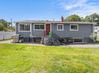 46 Stonehill Rd, Hyde Park, MA 02136