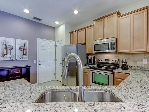 4th image of 12513 Streamdale Dr