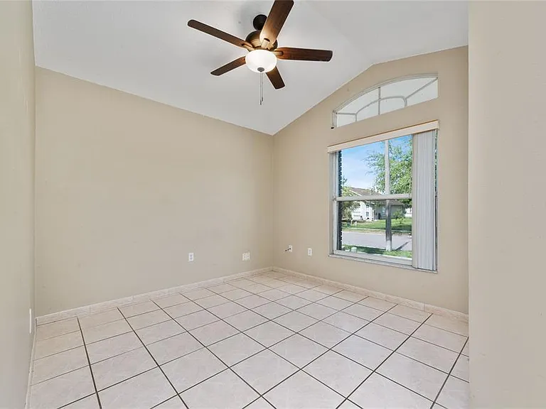 12868 Gettysburg Cir — Photo 13