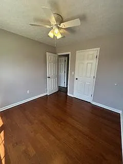 407 Bertha Way — Photo 18
