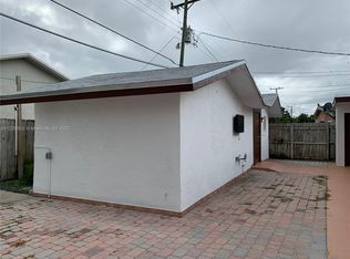 11340 SW 41st Ter #B, Miami, FL 33165