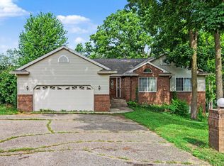 273 Fairway Ct, Plainwell, MI 49080