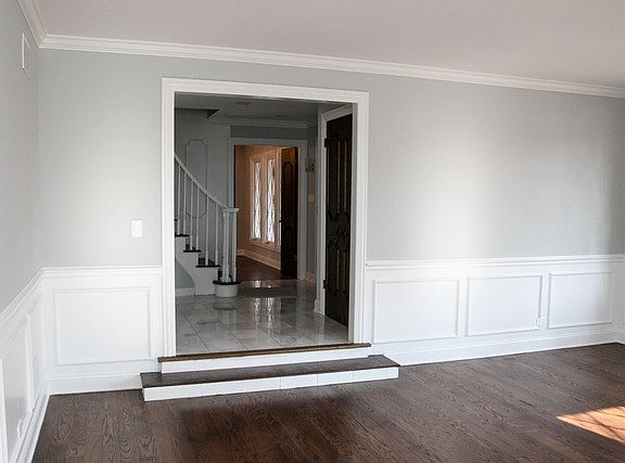 2nd image of 1722 Elmdale Ave