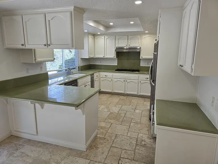 7169 Castle Peak Dr — Photo 21