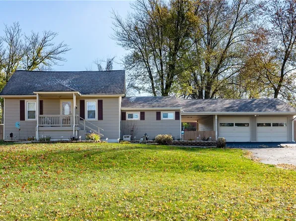 346 N Hampton Rd, Springfield, OH 45504
