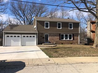 107 Point Bluff Dr, Decatur, IL 62521