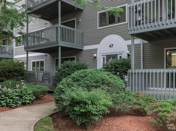 47 Dogwood Drive #304, Nashua, NH 03062