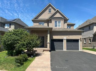 106 Coopershawk St, Kitchener, ON N2K 4J8