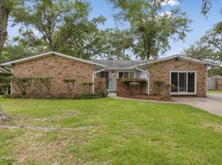 505 Hanley Rd, Ocean Springs, MS 39564