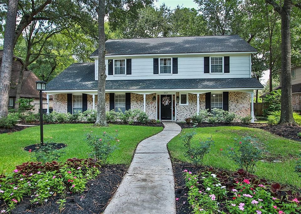 3315 Candleknoll Dr. - Beautiful stately home with great curb appeal!