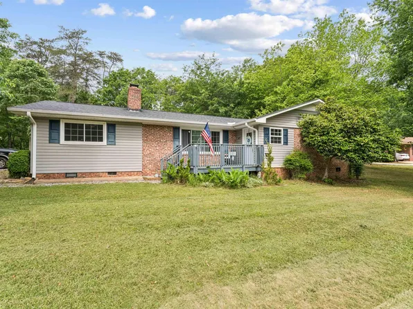 817 Johnson Rd, Central, SC 29630
