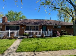 5325 Powell Rd, Dayton, OH 45424