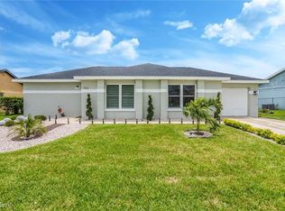 806 Fruitwood Dr, Kissimmee, FL 34743