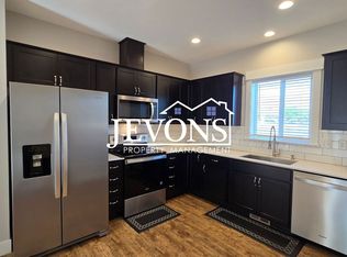 2600 Racquet Ln #3, Yakima, WA 98902