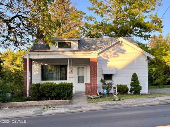 955 N Church St, Hazleton, PA 18201