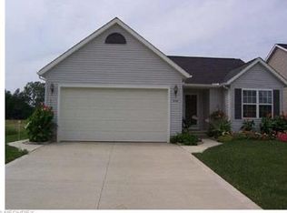 5944 W Breezeway Dr, North Ridgeville, OH 44039