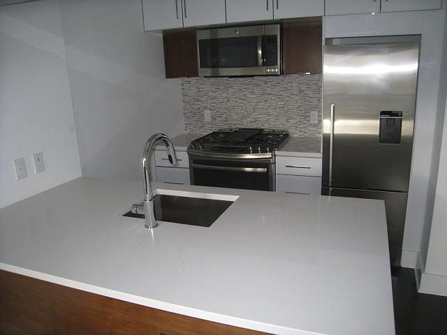 1st image of 2333 31st Ave #3A